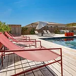Contemporaine Avec Piscine Vensac