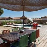Contemporaine Avec Piscine فيلة