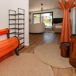 Contemporaine Avec Piscine فيلة