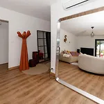 فيلة Contemporaine Avec Piscine