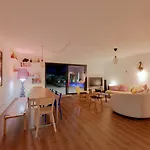 Contemporaine Avec Piscine Vensac