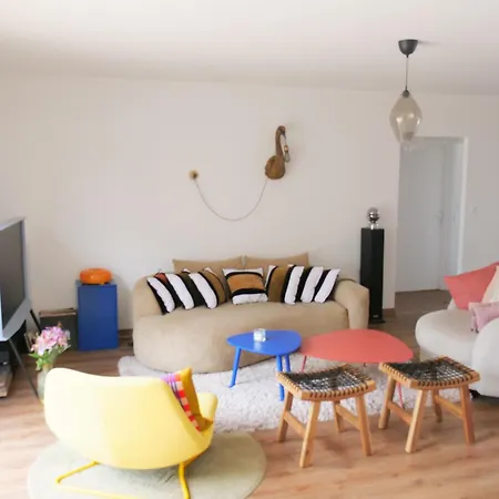 Contemporaine Avec Piscine Villa *