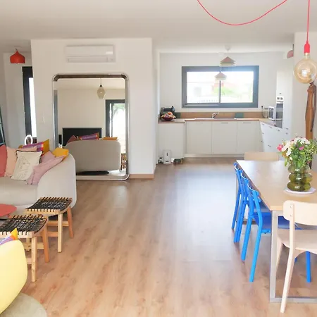 Villa Contemporaine Avec Piscine