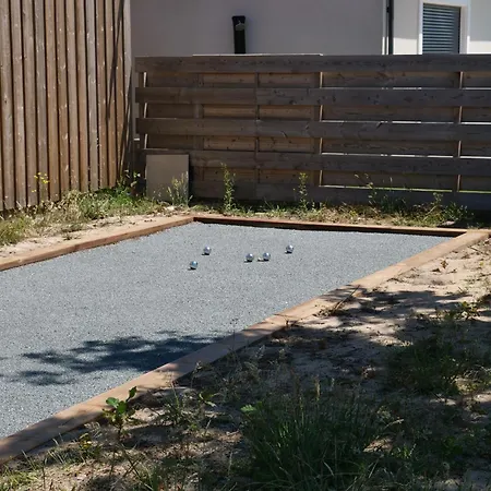 Contemporaine Avec Piscine Vensac