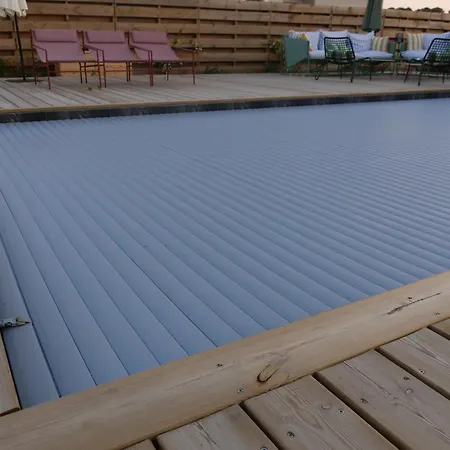 Villa Contemporaine Avec Piscine *