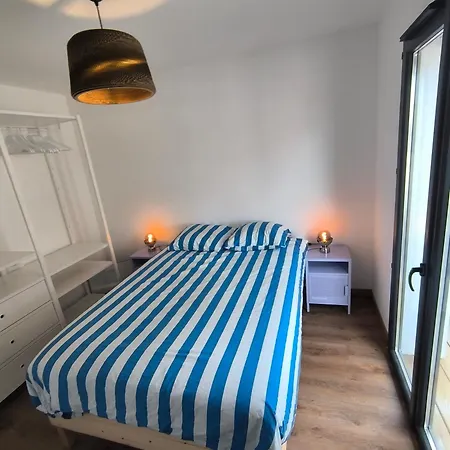 Contemporaine Avec Piscine Vensac
