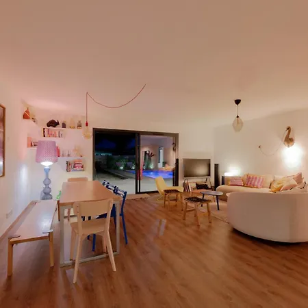 Contemporaine Avec Piscine Vensac