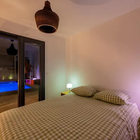 Contemporaine Avec Piscine * Vensac